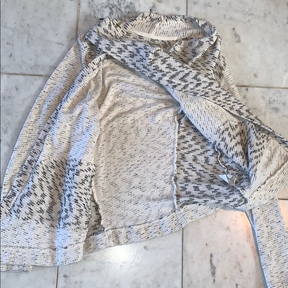 Lucky Brand convertible sweatshirt size XS - Picture 2 of 5
